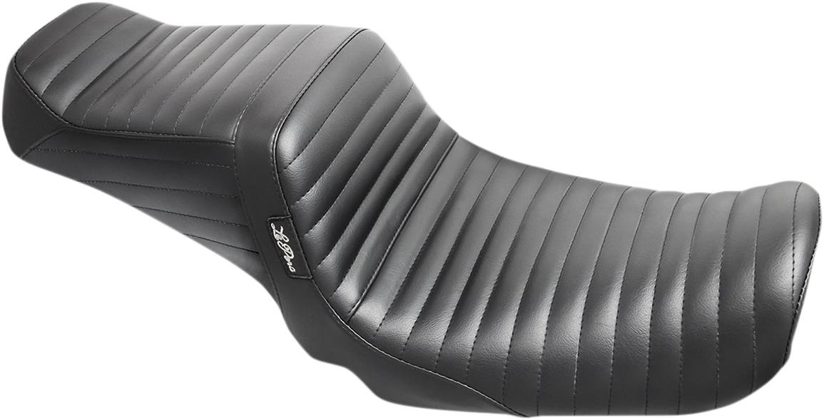 Le Pera Tailwhip Pleated Seat fits 2006-2017 Harley Dyna Models FXDF FXDB FXDL